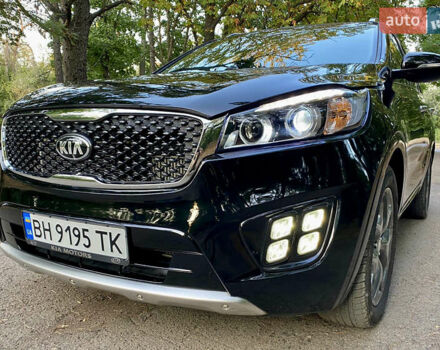 Черный Киа Соренто, объемом двигателя 2 л и пробегом 133 тыс. км за 17300 $, фото 2 на Automoto.ua