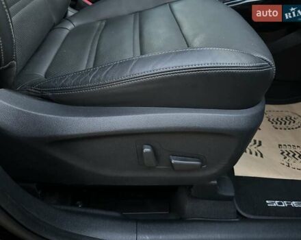 Черный Киа Соренто, объемом двигателя 2.2 л и пробегом 120 тыс. км за 20444 $, фото 191 на Automoto.ua