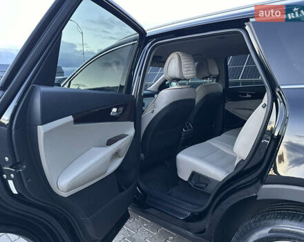Черный Киа Соренто, объемом двигателя 2.36 л и пробегом 187 тыс. км за 12250 $, фото 75 на Automoto.ua