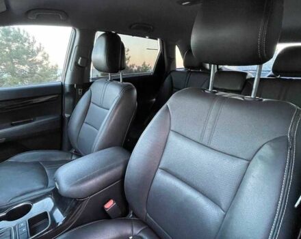 Чорний Кіа Соренто, об'ємом двигуна 2.4 л та пробігом 130 тис. км за 12500 $, фото 13 на Automoto.ua