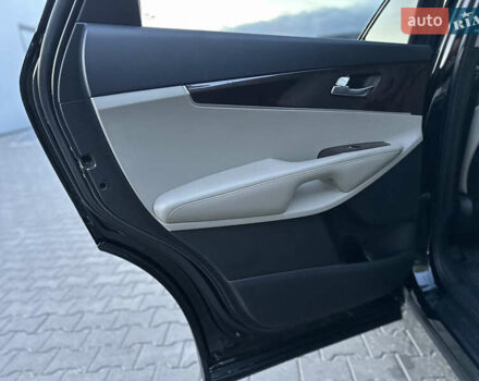 Черный Киа Соренто, объемом двигателя 2.36 л и пробегом 187 тыс. км за 12250 $, фото 76 на Automoto.ua