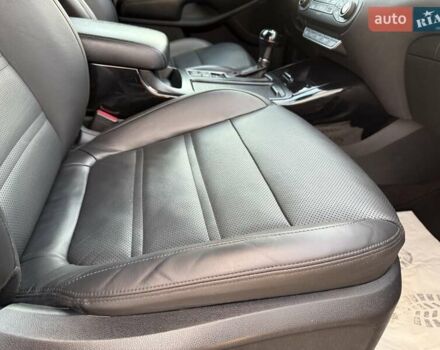 Чорний Кіа Соренто, об'ємом двигуна 2.2 л та пробігом 248 тис. км за 21500 $, фото 22 на Automoto.ua