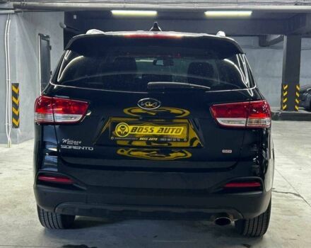 Черный Киа Соренто, объемом двигателя 2.4 л и пробегом 170 тыс. км за 15000 $, фото 4 на Automoto.ua