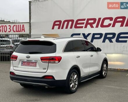 Киа Соренто 2015 в Киеве на Automoto.ua Черный Киа Соренто, объемом двигателя 2.2 л и пробегом 128 тыс. км за 19900 $, фото 4 на Automoto.ua