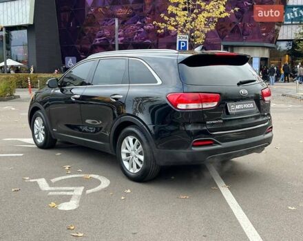 Киа Соренто 2015 в Киеве на Automoto.ua Черный Киа Соренто, объемом двигателя 2.36 л и пробегом 188 тыс. км за 18490 $, фото 4 на Automoto.ua