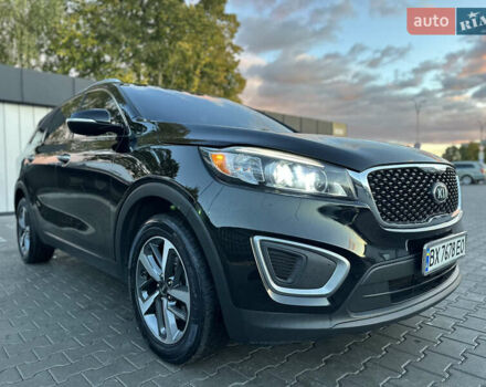 Черный Киа Соренто, объемом двигателя 2.36 л и пробегом 187 тыс. км за 12250 $, фото 10 на Automoto.ua
