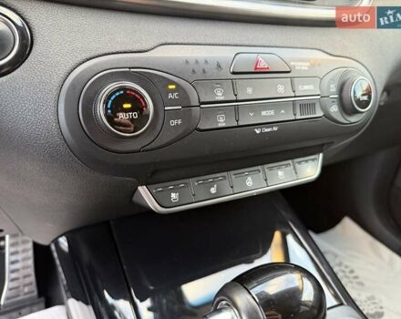 Черный Киа Соренто, объемом двигателя 2.2 л и пробегом 248 тыс. км за 21500 $, фото 55 на Automoto.ua