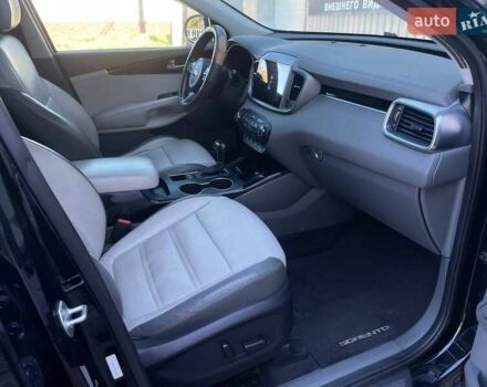 Чорний Кіа Соренто, об'ємом двигуна 3.34 л та пробігом 217 тис. км за 13199 $, фото 24 на Automoto.ua