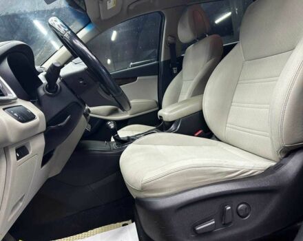 Черный Киа Соренто, объемом двигателя 2.4 л и пробегом 170 тыс. км за 15000 $, фото 7 на Automoto.ua