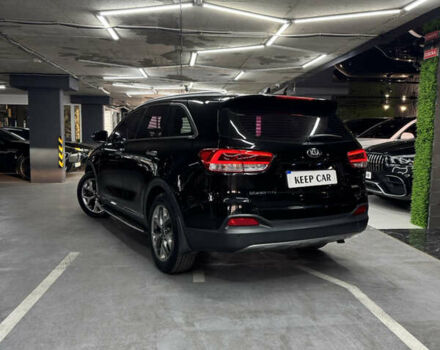 Черный Киа Соренто, объемом двигателя 2 л и пробегом 130 тыс. км за 19500 $, фото 3 на Automoto.ua