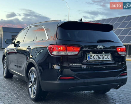 Черный Киа Соренто, объемом двигателя 2.36 л и пробегом 187 тыс. км за 12250 $, фото 28 на Automoto.ua