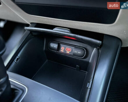 Черный Киа Соренто, объемом двигателя 2.36 л и пробегом 187 тыс. км за 12250 $, фото 65 на Automoto.ua