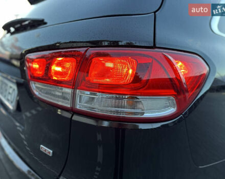 Черный Киа Соренто, объемом двигателя 2.36 л и пробегом 187 тыс. км за 12250 $, фото 21 на Automoto.ua