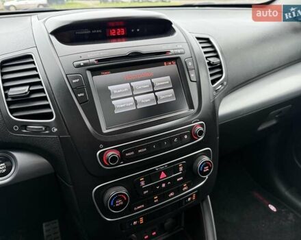 Черный Киа Соренто, объемом двигателя 2.2 л и пробегом 190 тыс. км за 17000 $, фото 36 на Automoto.ua