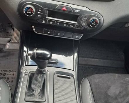 Черный Киа Соренто, объемом двигателя 2.2 л и пробегом 267 тыс. км за 19300 $, фото 2 на Automoto.ua