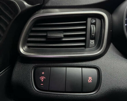 Черный Киа Соренто, объемом двигателя 2 л и пробегом 130 тыс. км за 19500 $, фото 37 на Automoto.ua