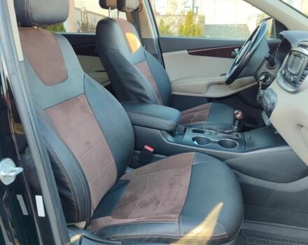 Чорний Кіа Соренто, об'ємом двигуна 2.4 л та пробігом 130 тис. км за 12000 $, фото 3 на Automoto.ua