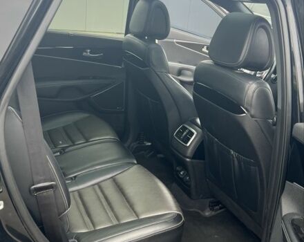 Черный Киа Соренто, объемом двигателя 3.3 л и пробегом 105 тыс. км за 16700 $, фото 13 на Automoto.ua