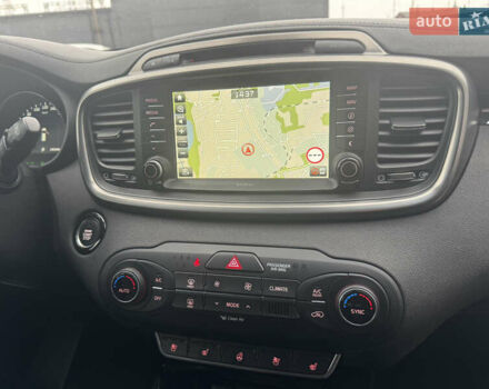 Черный Киа Соренто, объемом двигателя 2.2 л и пробегом 196 тыс. км за 22150 $, фото 61 на Automoto.ua