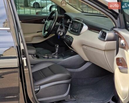 Черный Киа Соренто, объемом двигателя 2.36 л и пробегом 88 тыс. км за 13790 $, фото 31 на Automoto.ua
