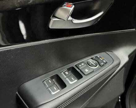 Черный Киа Соренто, объемом двигателя 2 л и пробегом 130 тыс. км за 19500 $, фото 14 на Automoto.ua