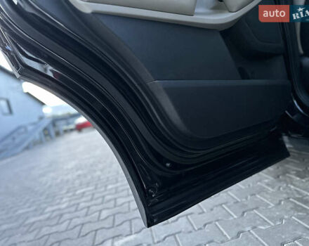 Черный Киа Соренто, объемом двигателя 2.36 л и пробегом 187 тыс. км за 12250 $, фото 77 на Automoto.ua