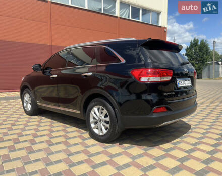 Киа Соренто 2015 в Гайсине на Automoto.ua Черный Киа Соренто, объемом двигателя 2.2 л и пробегом 204 тыс. км за 24199 $, фото 8 на Automoto.ua