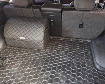 Чорний Кіа Соренто, об'ємом двигуна 2.5 л та пробігом 194 тис. км за 16800 $, фото 8 на Automoto.ua