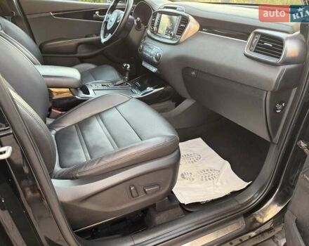 Чорний Кіа Соренто, об'ємом двигуна 2.2 л та пробігом 248 тис. км за 21500 $, фото 20 на Automoto.ua