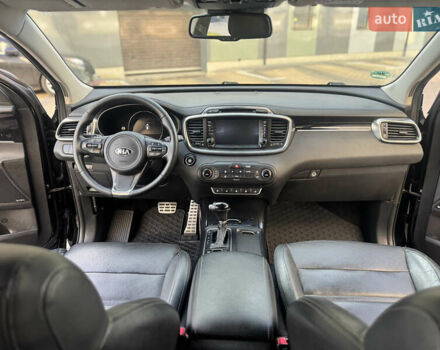 Черный Киа Соренто, объемом двигателя 2.2 л и пробегом 228 тыс. км за 23950 $, фото 44 на Automoto.ua