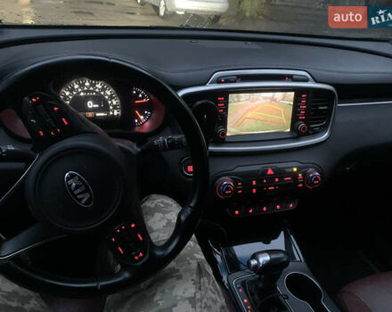 Чорний Кіа Соренто, об'ємом двигуна 2 л та пробігом 170 тис. км за 15500 $, фото 17 на Automoto.ua