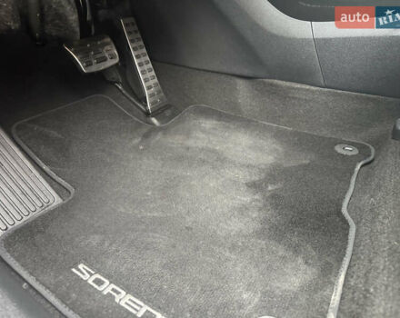 Черный Киа Соренто, объемом двигателя 2.2 л и пробегом 196 тыс. км за 22150 $, фото 34 на Automoto.ua