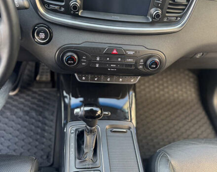 Черный Киа Соренто, объемом двигателя 2.2 л и пробегом 228 тыс. км за 23950 $, фото 49 на Automoto.ua