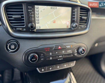 Черный Киа Соренто, объемом двигателя 2.2 л и пробегом 228 тыс. км за 23950 $, фото 58 на Automoto.ua