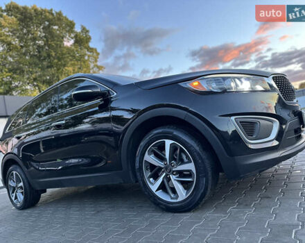 Черный Киа Соренто, объемом двигателя 2.36 л и пробегом 187 тыс. км за 12250 $, фото 15 на Automoto.ua