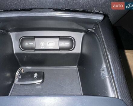 Черный Киа Соренто, объемом двигателя 2.2 л и пробегом 120 тыс. км за 20444 $, фото 129 на Automoto.ua