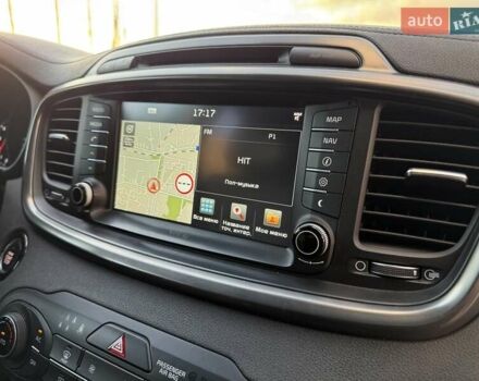 Черный Киа Соренто, объемом двигателя 2.2 л и пробегом 248 тыс. км за 21500 $, фото 25 на Automoto.ua