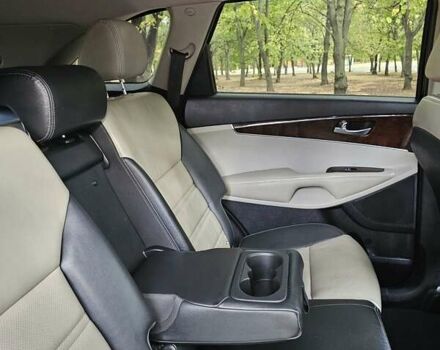 Черный Киа Соренто, объемом двигателя 2.4 л и пробегом 112 тыс. км за 18000 $, фото 44 на Automoto.ua