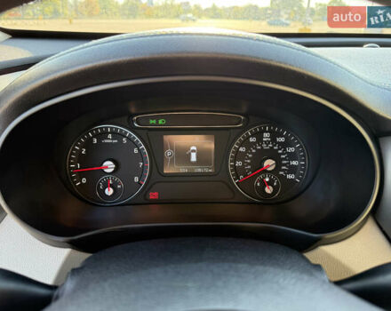 Черный Киа Соренто, объемом двигателя 2.4 л и пробегом 174 тыс. км за 14000 $, фото 9 на Automoto.ua