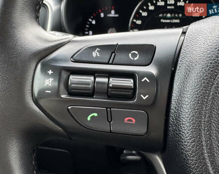 Черный Киа Соренто, объемом двигателя 2.2 л и пробегом 176 тыс. км за 24650 $, фото 35 на Automoto.ua