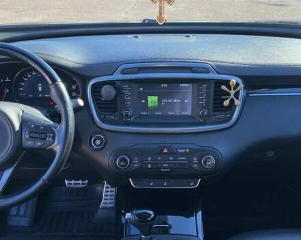 Черный Киа Соренто, объемом двигателя 2.2 л и пробегом 150 тыс. км за 24500 $, фото 28 на Automoto.ua