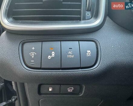 Чорний Кіа Соренто, об'ємом двигуна 3.3 л та пробігом 143 тис. км за 22490 $, фото 14 на Automoto.ua