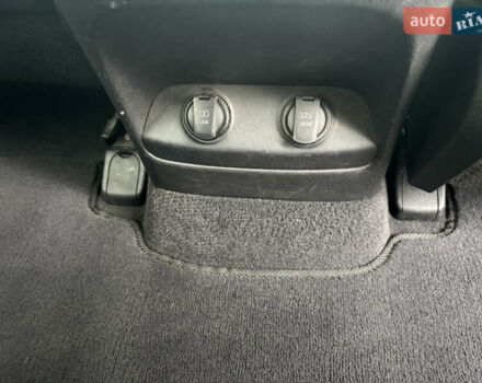 Черный Киа Соренто, объемом двигателя 2.4 л и пробегом 262 тыс. км за 11200 $, фото 23 на Automoto.ua