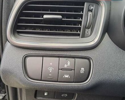 Чорний Кіа Соренто, об'ємом двигуна 2.2 л та пробігом 194 тис. км за 22500 $, фото 18 на Automoto.ua