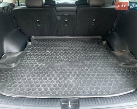 Черный Киа Соренто, объемом двигателя 2.2 л и пробегом 204 тыс. км за 20000 $, фото 16 на Automoto.ua