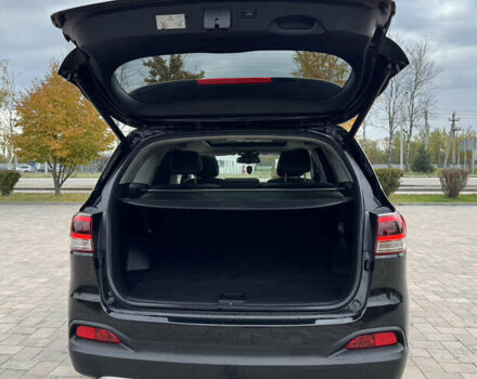 Черный Киа Соренто, объемом двигателя 2.2 л и пробегом 176 тыс. км за 24650 $, фото 18 на Automoto.ua