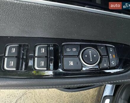 Чорний Кіа Соренто, об'ємом двигуна 3.3 л та пробігом 143 тис. км за 22490 $, фото 23 на Automoto.ua
