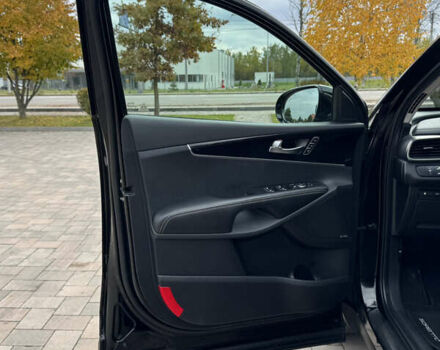 Черный Киа Соренто, объемом двигателя 2.2 л и пробегом 176 тыс. км за 24650 $, фото 21 на Automoto.ua