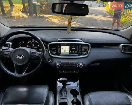 Чорний Кіа Соренто, об'ємом двигуна 3.3 л та пробігом 143 тис. км за 22490 $, фото 28 на Automoto.ua