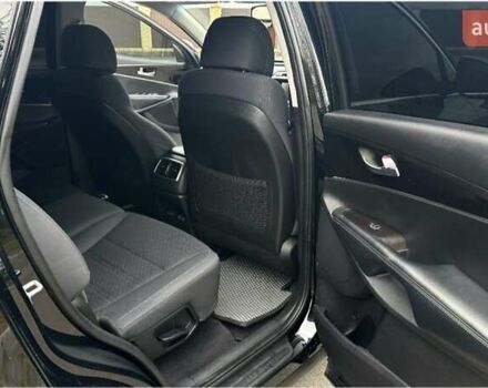 Черный Киа Соренто, объемом двигателя 2.36 л и пробегом 166 тыс. км за 13800 $, фото 15 на Automoto.ua